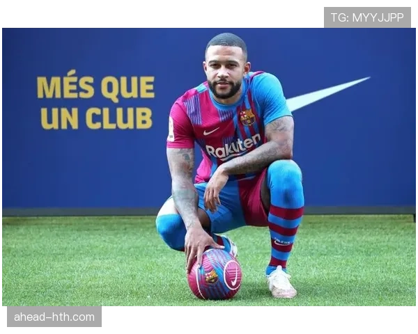 罗贝托转会争夺战升级 多家俱乐部激烈角逐引关注