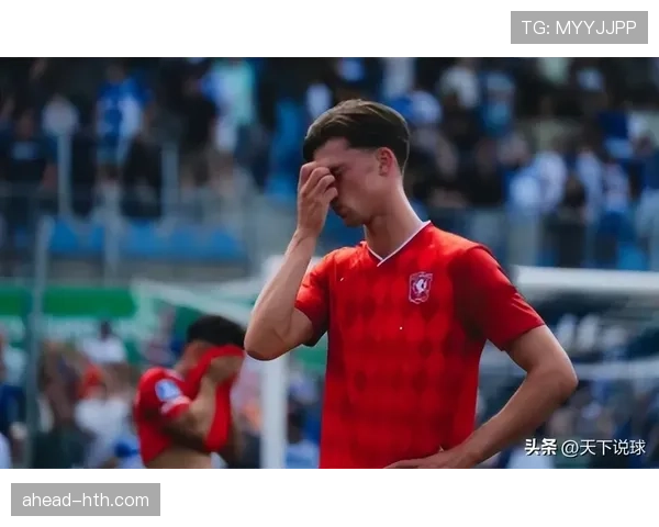 特温战术调整助力球队升级,稳健新风格闪耀赛场 特温战术调整助力球队升级,稳健新风格闪耀赛场